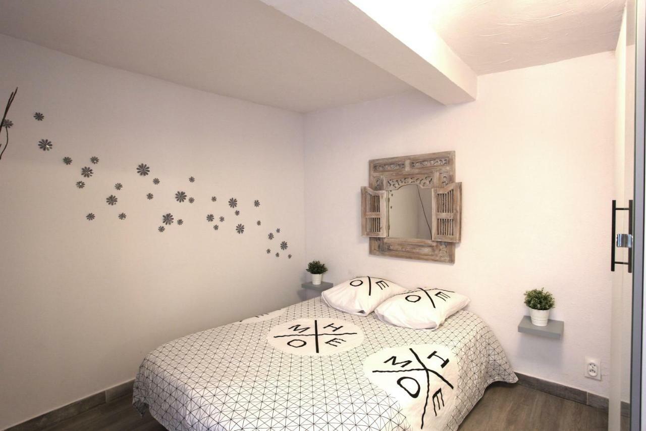 Gregbnb - T2 Ancien Et Moderne - Parking Inclus - 15Min Gare Toulon Dış mekan fotoğraf