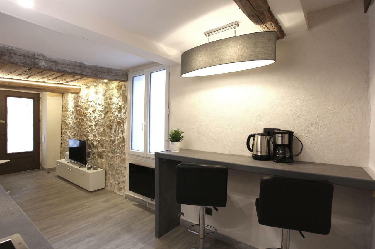 Gregbnb - T2 Ancien Et Moderne - Parking Inclus - 15Min Gare Toulon Dış mekan fotoğraf